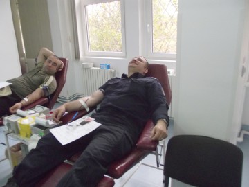 Jandarmii donează sânge pentru semenii lor